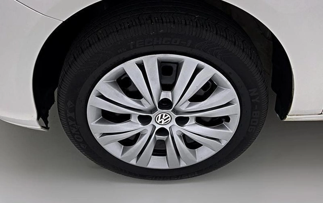 imagem-https://www.socarrao.com.br/sc-vehicle-images-prod/1200647/1791468571318-7979883_11_B_6d2c362c8f.jpeg