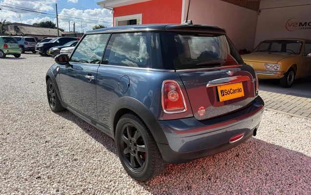 imagem-https://www.socarrao.com.br/sc-vehicle-images-prod/1201080/1785932615810-8059580_2_B_5863a4bddd.jpeg