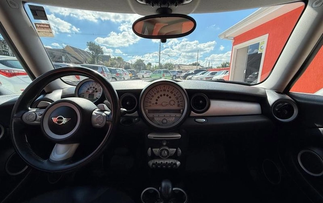 imagem-https://www.socarrao.com.br/sc-vehicle-images-prod/1201080/1785932615816-8059580_6_B_b0595a7eb7.jpeg