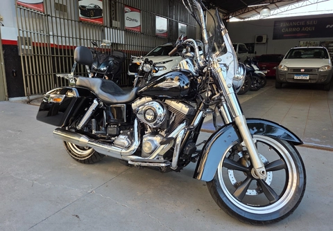 Harley-Davidson SWITCHBACK FLD 2014 Preto — foto 1 de 3