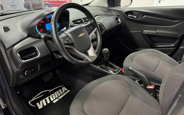imagem-https://www.socarrao.com.br/sc-vehicle-images-prod/1205994/1778078357486-83ee8f106c4242bab081a0bf2eeedda2_1778078348126.jpeg