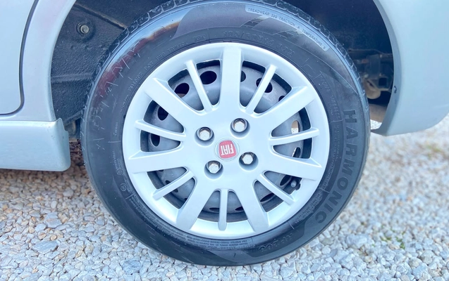 imagem-https://www.socarrao.com.br/sc-vehicle-images-prod/1206612/1783690021619-V2hhdHNBcHAgSW1hZ2UgMjAyNi0wNy0xMCBhdCAwOS4wNC4yMSAoMykuanBlZw.jpeg