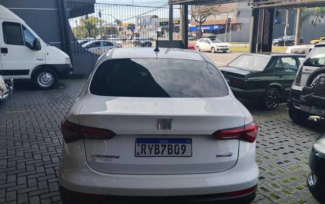 imagem-https://www.socarrao.com.br/sc-vehicle-images-prod/1207207/1789591755491-8060641_18_B_25224173a9.jpeg