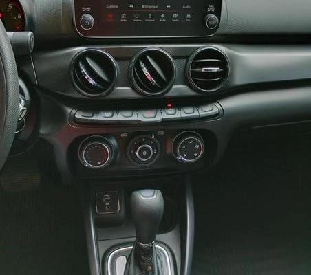 imagem-https://www.socarrao.com.br/sc-vehicle-images-prod/1207207/1789591755501-8060641_8_B_0c398c4354.jpeg