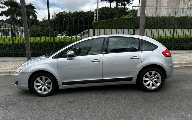 imagem-https://www.socarrao.com.br/sc-vehicle-images-prod/1207221/1789159017842-7753445_9_B_246f23624c.jpeg