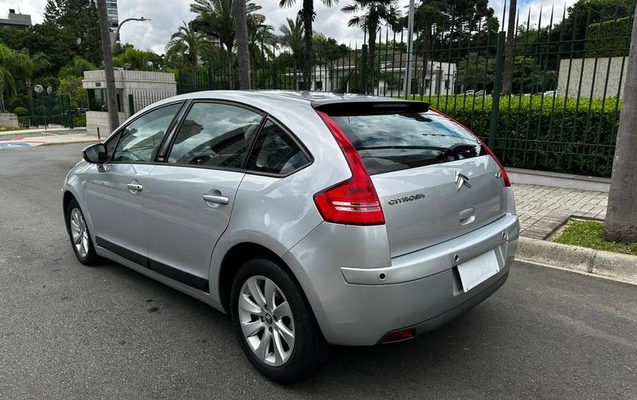 imagem-https://www.socarrao.com.br/sc-vehicle-images-prod/1207221/1789159017848-7753445_11_B_47cb7e8767.jpeg