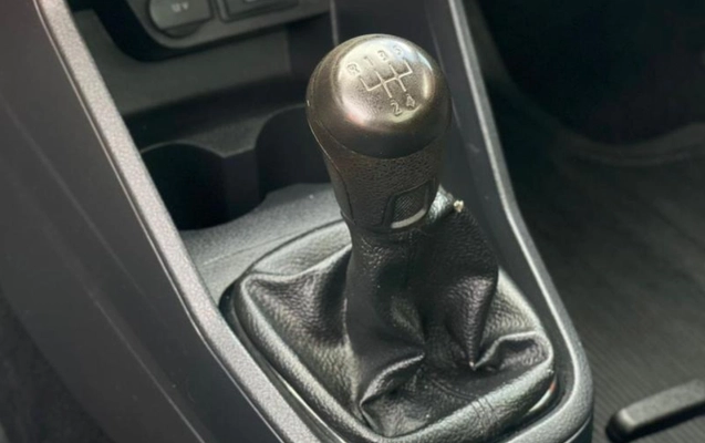 imagem-https://www.socarrao.com.br/sc-vehicle-images-prod/1207980/1778081223965-NzY4NzY1NV8wX0JfMjM2NDcyZTZkNS5qcGVn.jpeg