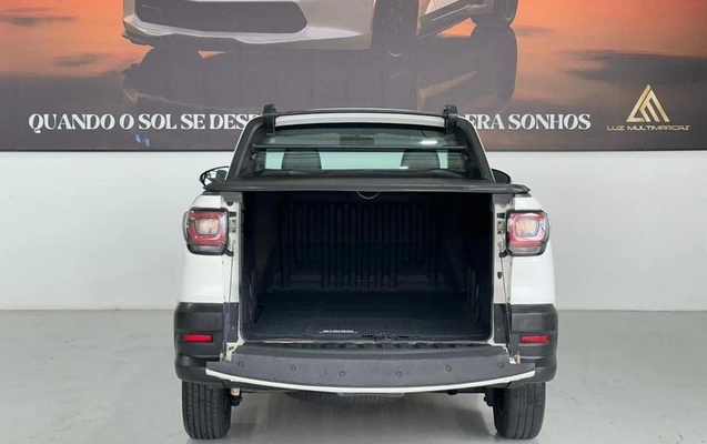 imagem-https://www.socarrao.com.br/sc-vehicle-images-prod/1209532/1783706197672-8060981_8_B_17655c121d.jpeg