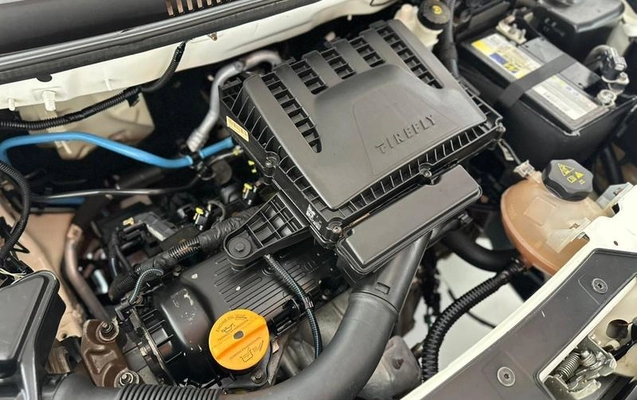 imagem-https://www.socarrao.com.br/sc-vehicle-images-prod/1209532/1783706197682-8060981_16_B_692203769a.jpeg