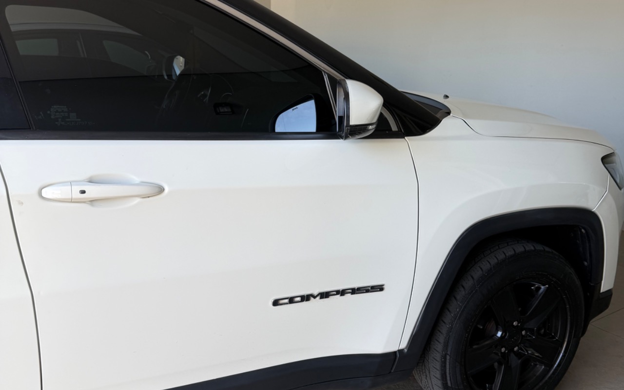 imagem-https://www.socarrao.com.br/sc-vehicle-images-prod/1209723/1778084076778-SU1HXzU1ODIuanBlZw.jpeg