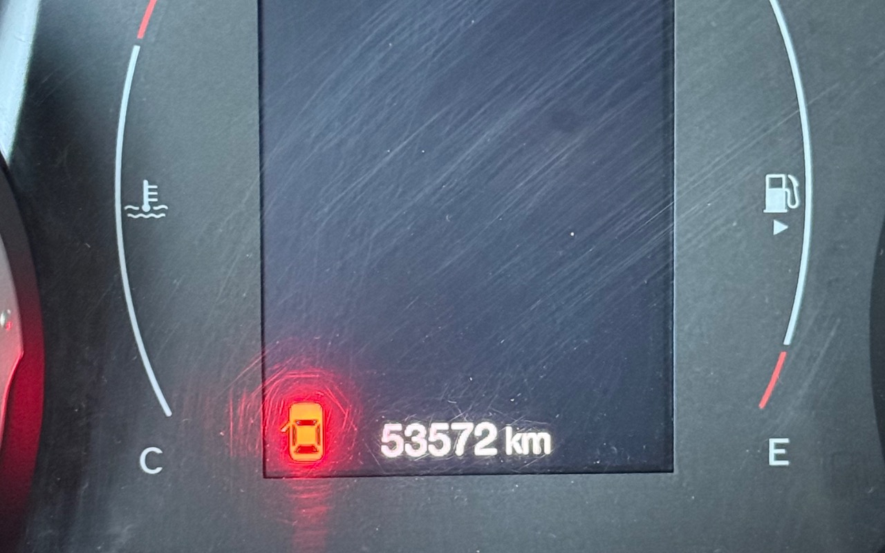 imagem-https://www.socarrao.com.br/sc-vehicle-images-prod/1209723/1778084077932-SU1HXzU1ODguanBlZw.jpeg