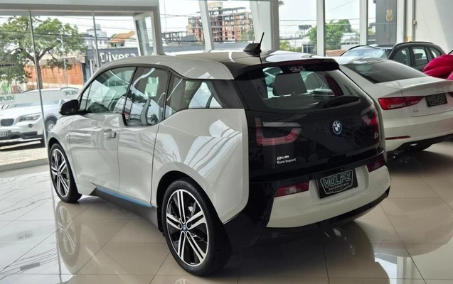 imagem-https://www.socarrao.com.br/sc-vehicle-images-prod/1210873/1787858188325-8056991_14_B_903960f1f2.jpeg