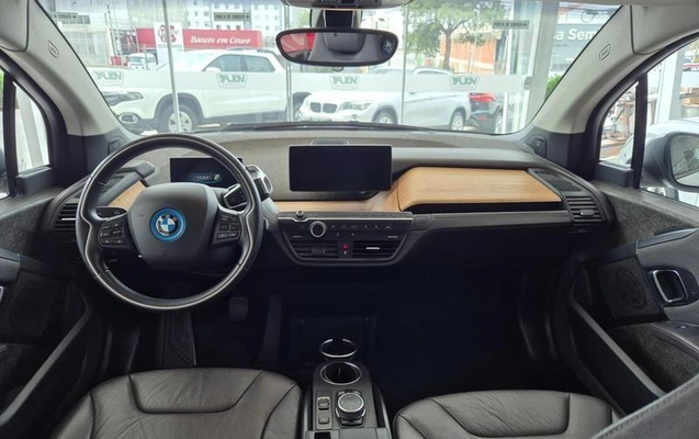 imagem-https://www.socarrao.com.br/sc-vehicle-images-prod/1210873/1787858188327-8056991_8_B_7fd784b74c.jpeg