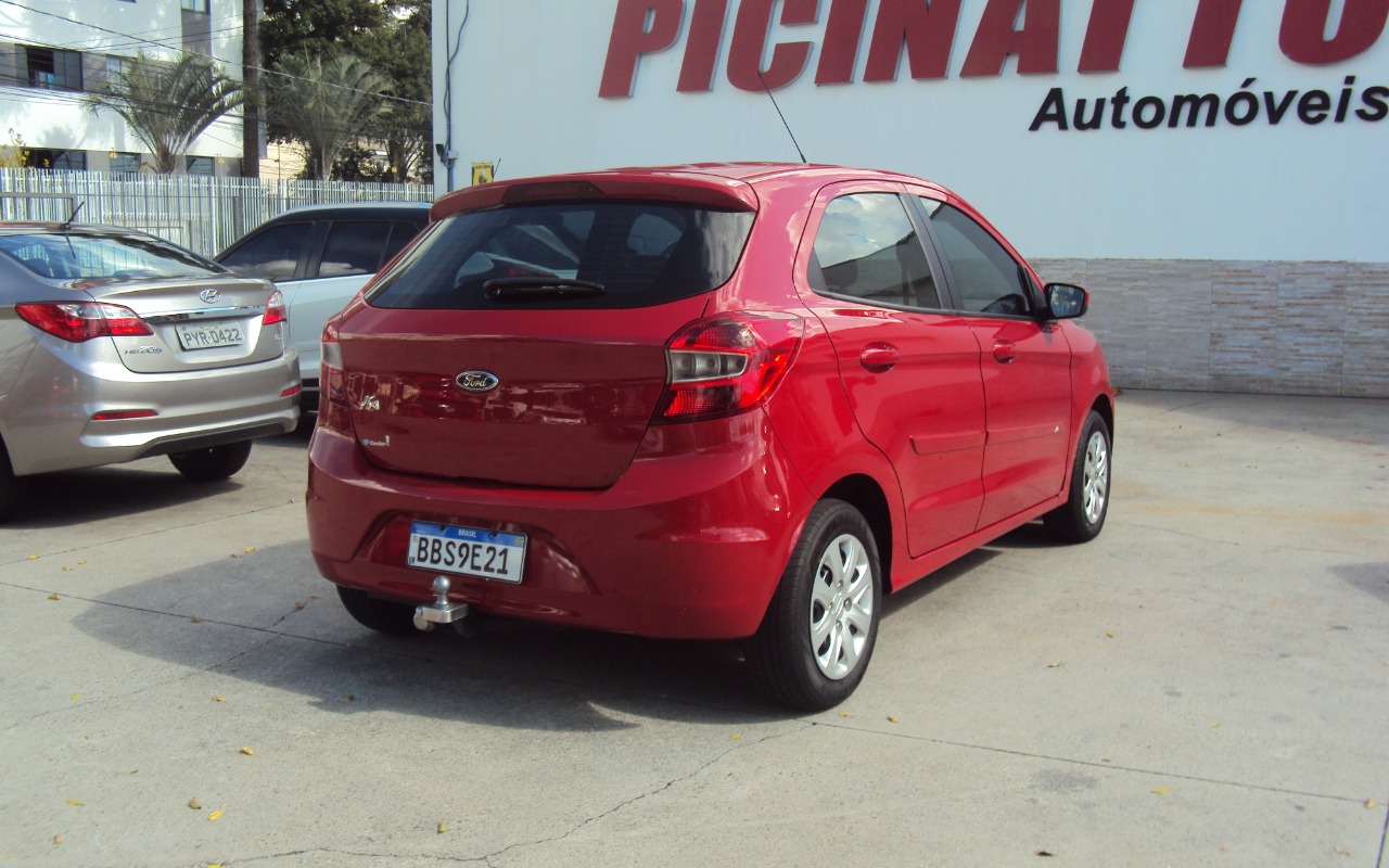imagem-https://www.socarrao.com.br/sc-vehicle-images-prod/1211636/1778087239968-RFNDMDA3MDAuSlBH.JPG