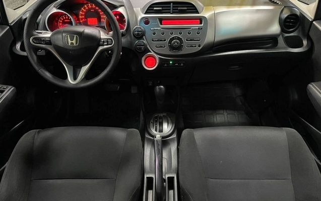 imagem-https://www.socarrao.com.br/sc-vehicle-images-prod/1212491/1789224979984-04faab57ba7c47e29c20d54cc8a3d7b9_1777918106325.jpeg
