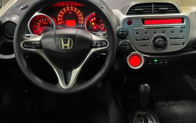 imagem-https://www.socarrao.com.br/sc-vehicle-images-prod/1212491/1789224979987-e9e4005939454e6dbe1a3c0c6cac1974_1777918111036.jpeg