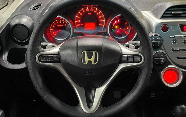 imagem-https://www.socarrao.com.br/sc-vehicle-images-prod/1212491/1789224979988-c7ba3c16ad0349ddbd08fe04b1e0f5ee_1777918111892.jpeg