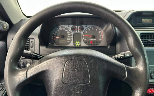 imagem-https://www.socarrao.com.br/sc-vehicle-images-prod/1213441/1778244403706-5f81912bc13045979dad14e93689e36f_1778090141293.jpeg