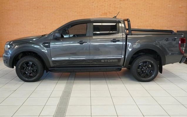 imagem-https://www.socarrao.com.br/sc-vehicle-images-prod/1214072/1789165777380-7849882_5_B_42fe17e10d.jpeg