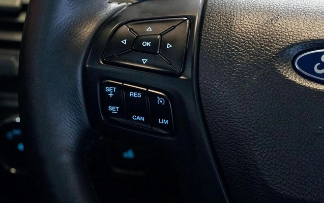 imagem-https://www.socarrao.com.br/sc-vehicle-images-prod/1214072/1789165777392-7849882_19_B_bf8a9d2a3a.jpeg
