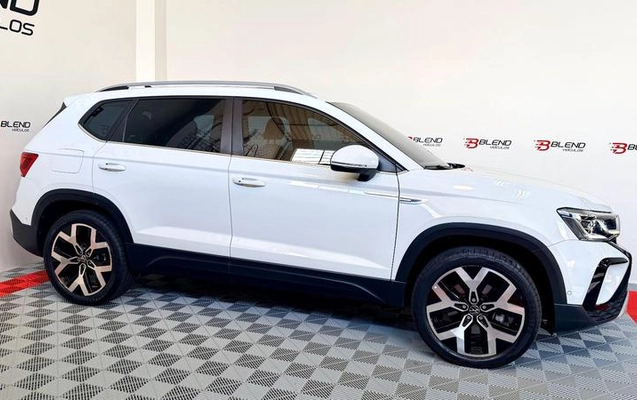 imagem-https://www.socarrao.com.br/sc-vehicle-images-prod/1214600/1789145696395-8061814_3_B_dcc0cb19e3.jpeg