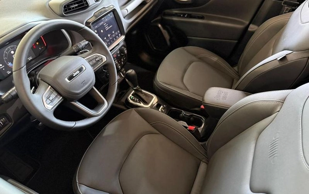 imagem-https://www.socarrao.com.br/sc-vehicle-images-prod/1215397/1783794426795-8042515_11_B_053428f2a5.jpeg