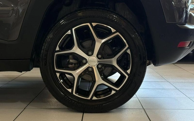imagem-https://www.socarrao.com.br/sc-vehicle-images-prod/1215397/1783794426796-8042515_15_B_a0a5e62a65.jpeg