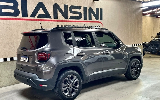 imagem-https://www.socarrao.com.br/sc-vehicle-images-prod/1216308/1789047710409-SPdFheM6XB3pQrBqVm7XXoPrzXQFB3P4.jpg