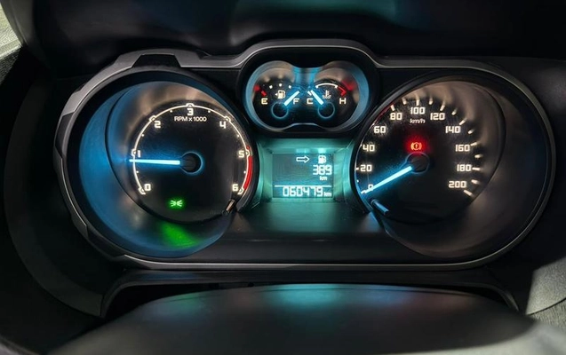 imagem-https://www.socarrao.com.br/sc-vehicle-images-prod/1217047/1778096345394-8061258_3_B_aabcfb019c.jpeg