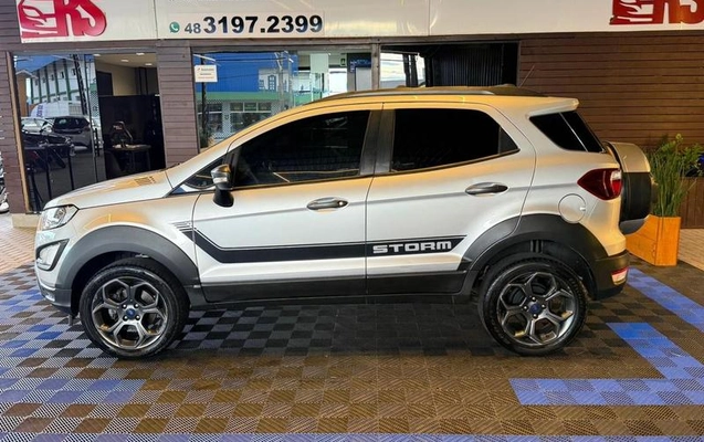 imagem-https://www.socarrao.com.br/sc-vehicle-images-prod/1217226/1787075094352-8024906_5_B_3351b2c579.jpeg