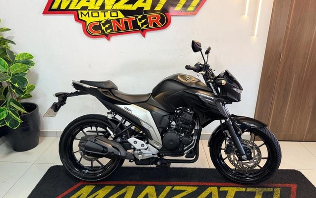 imagem-https://www.socarrao.com.br/sc-vehicle-images-prod/1217240/1780932407015-8062318_0_B_45a8fcdcb4.jpeg