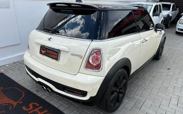imagem-https://www.socarrao.com.br/sc-vehicle-images-prod/1217445/1788531819280-8052534_1_B_5030f5ad6e.jpeg