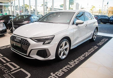 Audi A3 2024 Branco — foto 1 de 3