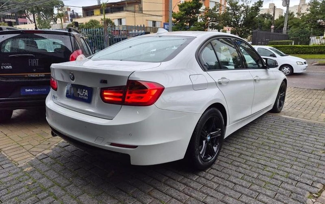 imagem-https://www.socarrao.com.br/sc-vehicle-images-prod/1218735/1784831962363-8062477_2_B_0f756273f1.jpeg