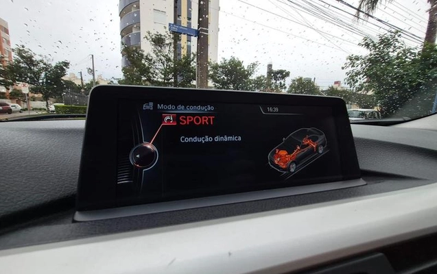 imagem-https://www.socarrao.com.br/sc-vehicle-images-prod/1218735/1784831962374-8062477_13_B_c06210a519.jpeg