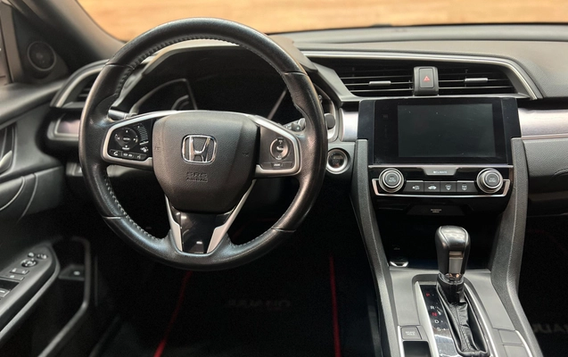 imagem-https://www.socarrao.com.br/sc-vehicle-images-prod/1220370/1789152529040-hJFBfAq7x1DenZYTVetqKPf9nWMgfF9y.jpg