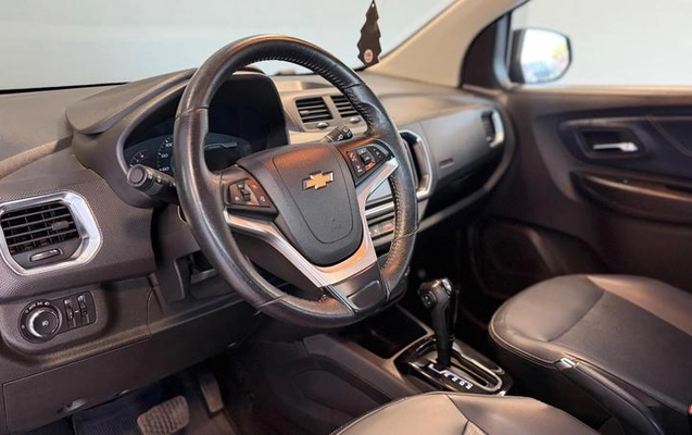 imagem-https://www.socarrao.com.br/sc-vehicle-images-prod/1220668/1786983300771-8032447_9_B_2b3787eb83.jpeg
