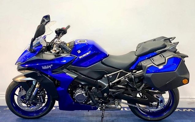 imagem-https://www.socarrao.com.br/sc-vehicle-images-prod/1221580/1787061153485-8053947_3_B_bdcec5f731.jpeg