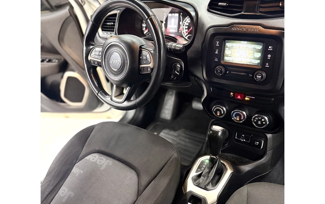 imagem-https://www.socarrao.com.br/sc-vehicle-images-prod/1227649/1778113987221-1_093056.jpg