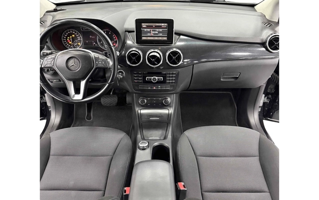 imagem-https://www.socarrao.com.br/sc-vehicle-images-prod/1229199/1778116458632-1_103119.jpg