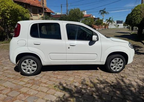 imagem-https://www.socarrao.com.br/sc-vehicle-images-prod/1239074/1778152239981-fiat-uno-1.0-evo-vivace-8v-flex-4p-manual-wmimagem09293937860.jpg