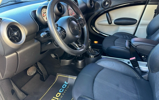 imagem-https://www.socarrao.com.br/sc-vehicle-images-prod/1239088/1787156257443-2bd048dc-62cb-454d-92ed-1b1a7e416229.jpeg