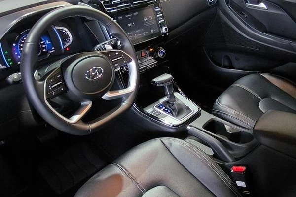 imagem-https://www.socarrao.com.br/sc-vehicle-images-prod/1239243/1784813576232-8062511_6_B_e4f4272467.jpeg