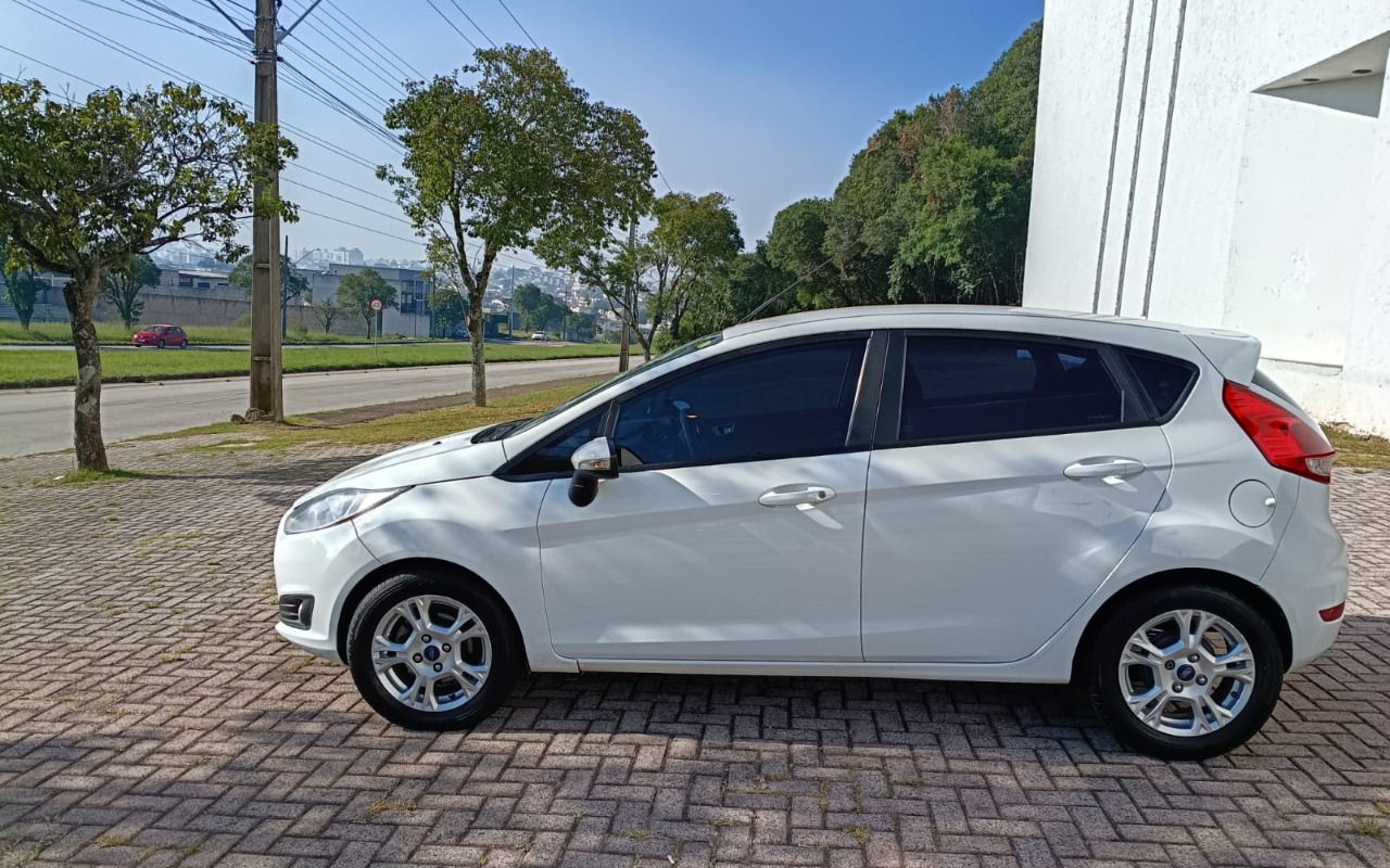 imagem-https://www.socarrao.com.br/sc-vehicle-images-prod/1239274/1778156958671-V2hhdHNBcHAgSW1hZ2UgMjAyNi0wNS0wNyBhdCAwOS4yNi4zNCAoMikuanBlZw.jpeg