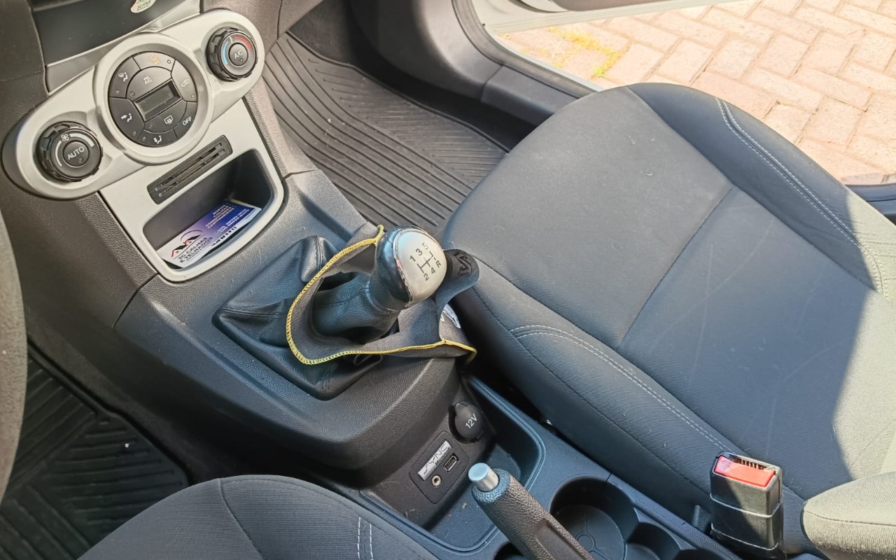 imagem-https://www.socarrao.com.br/sc-vehicle-images-prod/1239274/1778156960381-V2hhdHNBcHAgSW1hZ2UgMjAyNi0wNS0wNyBhdCAwOS4yNi4zMC5qcGVn.jpeg