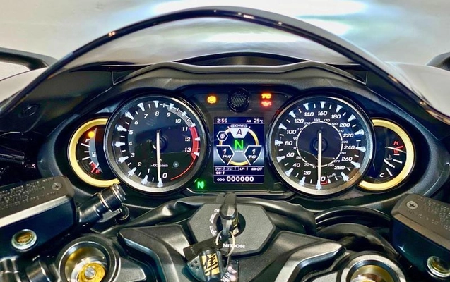 imagem-https://www.socarrao.com.br/sc-vehicle-images-prod/1239298/1783340667256-8053879_4_B_04c927016e.jpeg