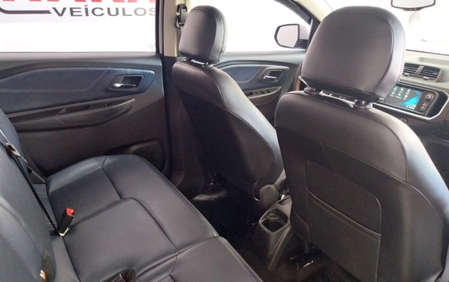 imagem-https://www.socarrao.com.br/sc-vehicle-images-prod/1239334/1788292641039-pzF3aJ6DYCyrwJbdprPu7j9Dgt7nktbj.jpg