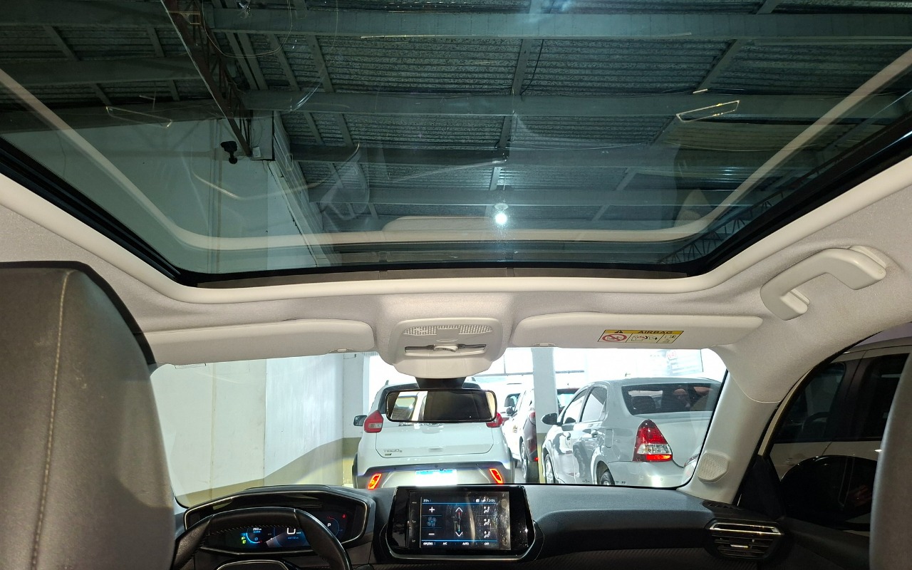 imagem-https://www.socarrao.com.br/sc-vehicle-images-prod/1239375/1778198528211-MjQuanBn.jpg