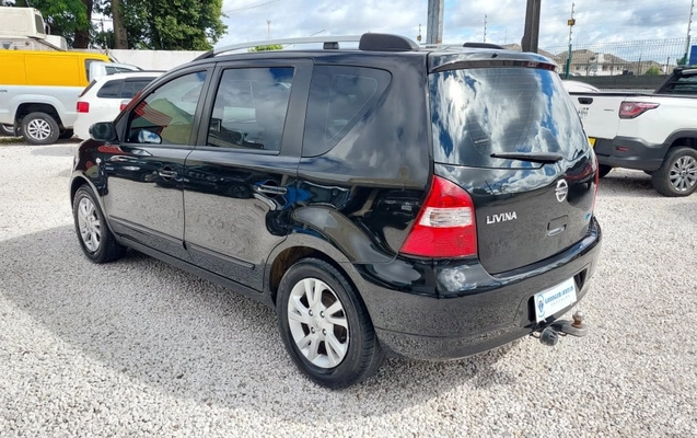 imagem-https://www.socarrao.com.br/sc-vehicle-images-prod/1239408/1786540518257-vehicle_image_1765370818_160a8e26ddfc7ab5986529ab1aed6fee.jpeg
