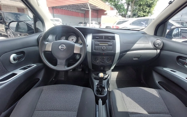 imagem-https://www.socarrao.com.br/sc-vehicle-images-prod/1239408/1786540518264-vehicle_image_1765370830_c1cad9d89cafd63c7eff5c46a37a6fea.jpeg